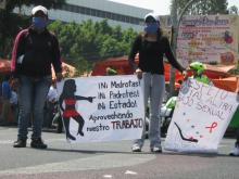 Trabajadoras -res sexuales exigiendo el cese a la explotación sexual institucionalizada en el Estado mexicano.